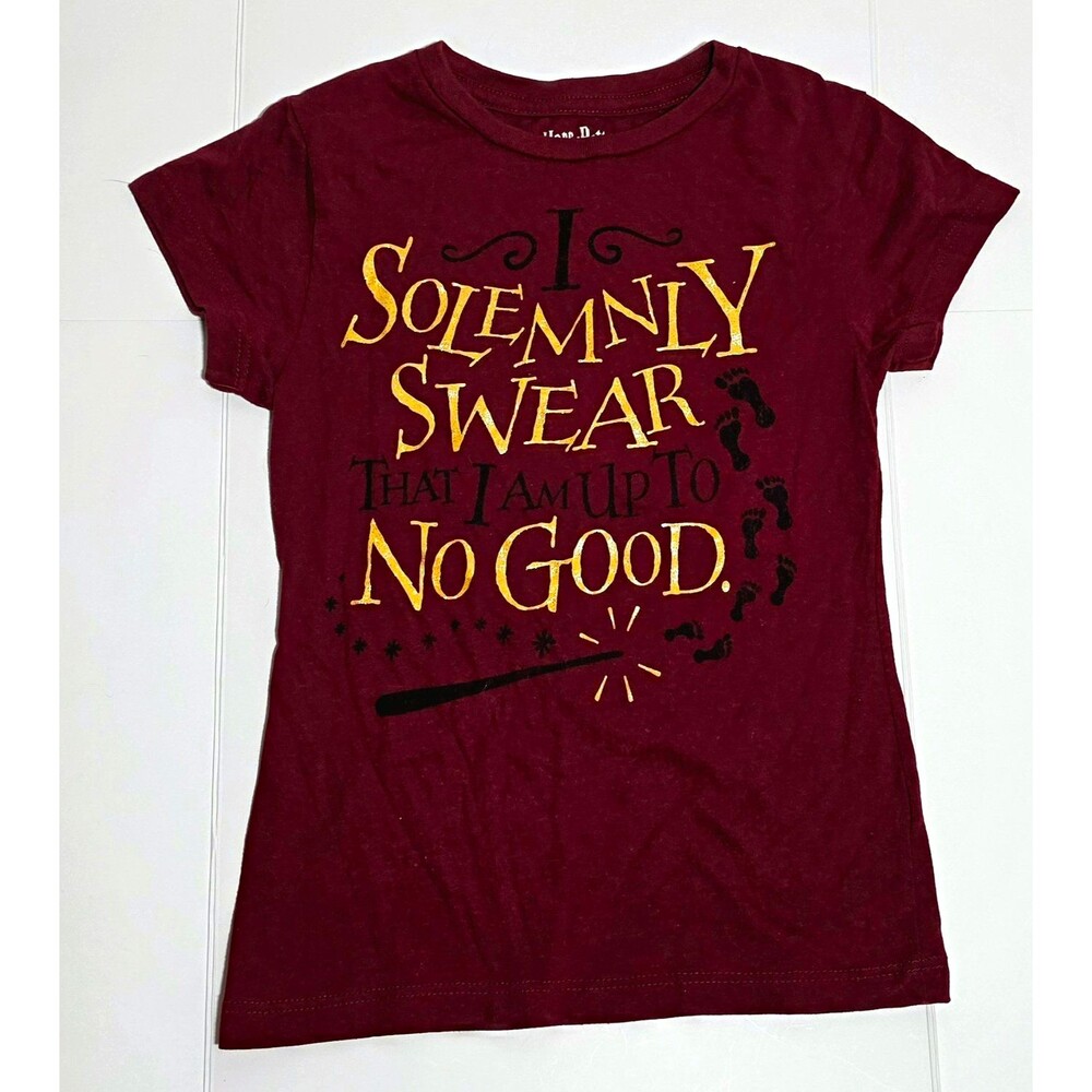 Harry Potter Burgundy Tee Youth Size 7/8 Crew Neck Short Sleeve Pre-Owned